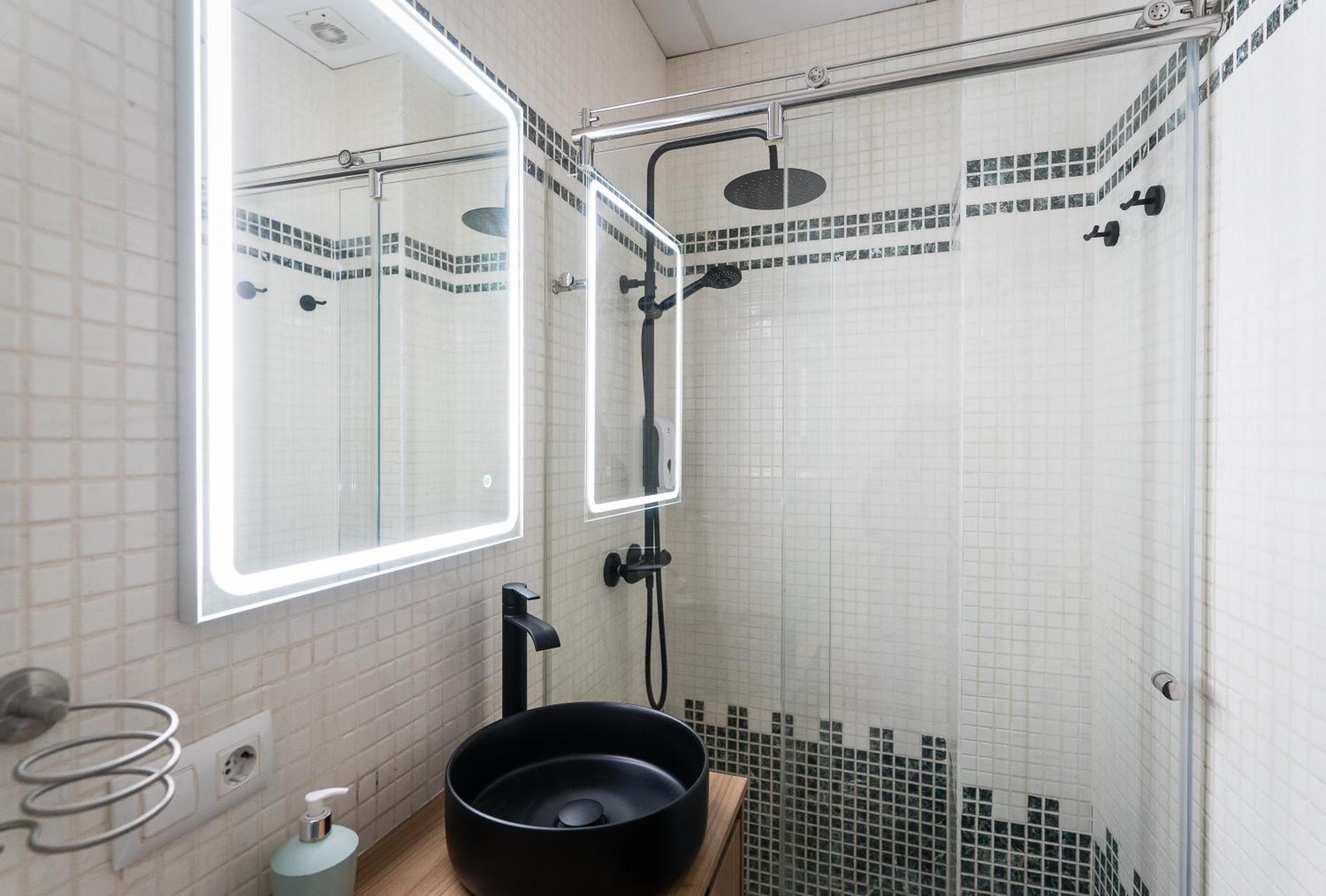 Triana Deluxe Con Patio Privado Appartement *